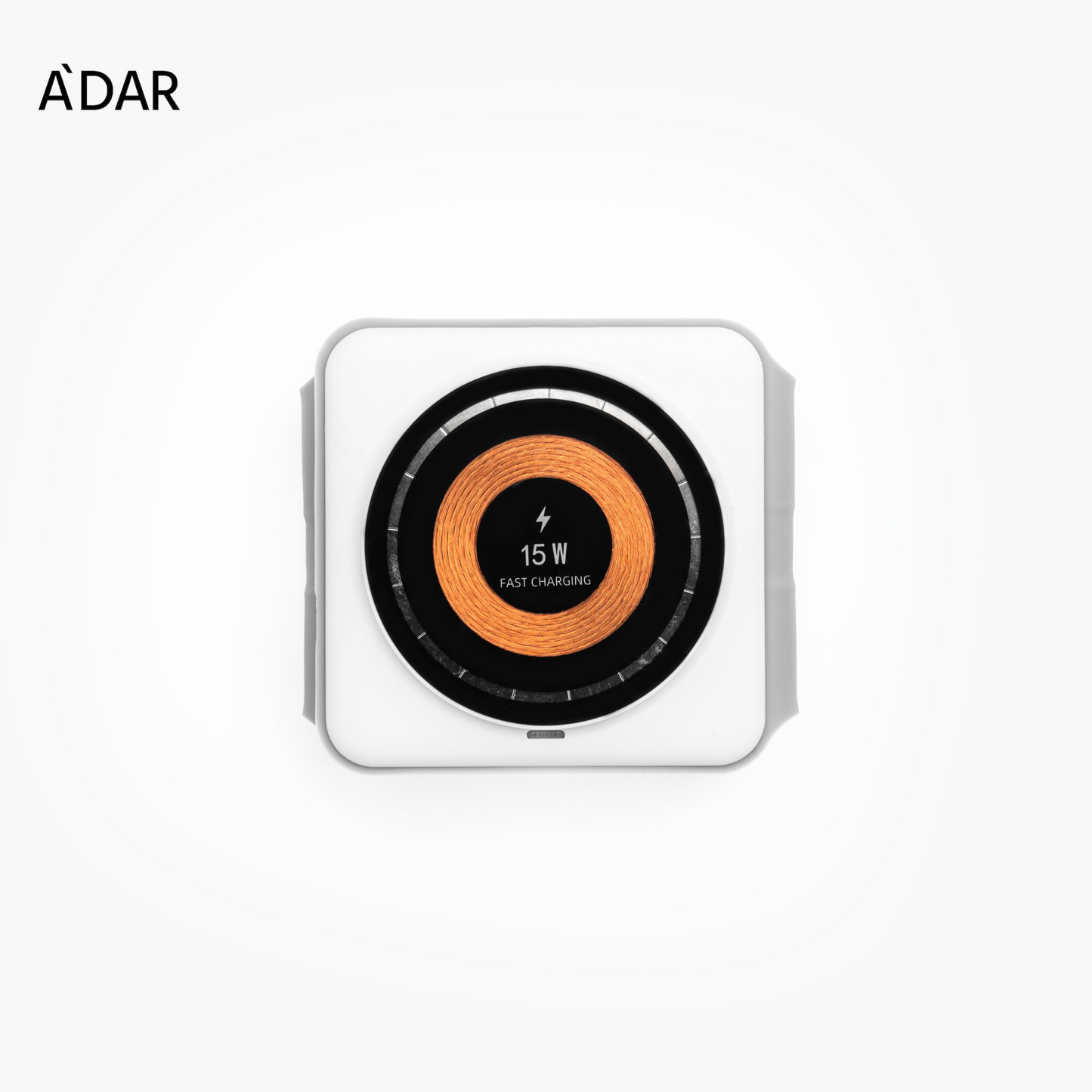 TravelMaster – Foldable 3-in-1 Wireless Charging Station