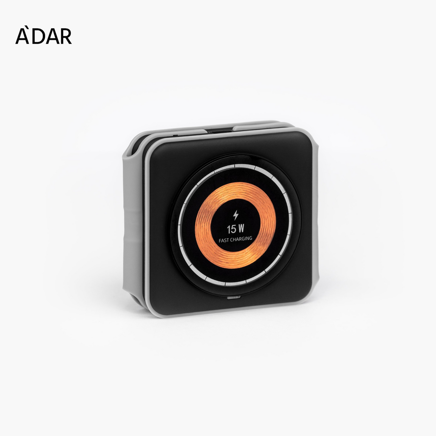 TravelMaster – Foldable 3-in-1 Wireless Charging Station